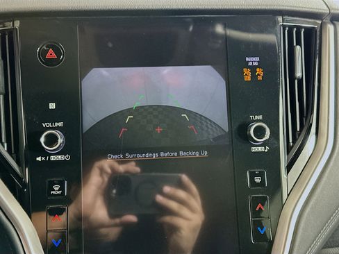 Used 2025 Subaru Outback Premium image 22