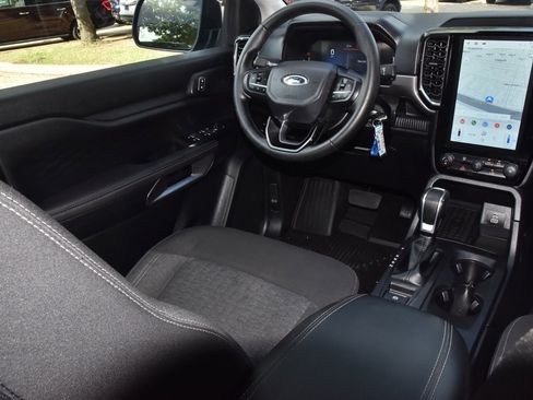 Used 2024 Ford Ranger XLT image 15