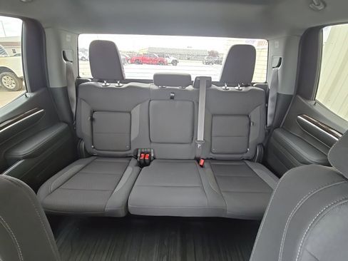 Used 2023 GMC Sierra 1500 Elevation w/ LPO, Elevation Black Package AWD/4WD image 26