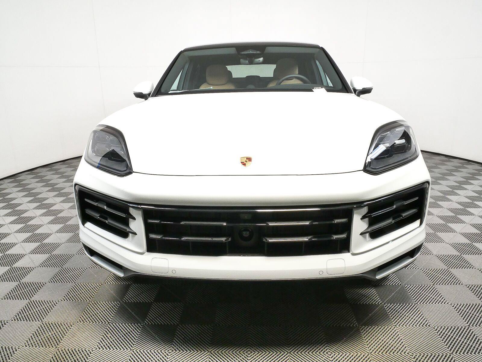 New 2026 Porsche Cayenne Coupe AWD/4WD image 37