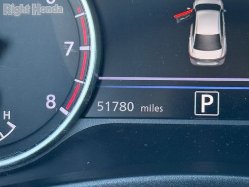 Used 2024 Nissan Sentra SV image 18