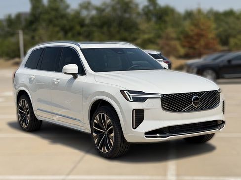 New 2026 Volvo XC90 T8 Core w/ Protection Package Premier AWD/4WD image 4