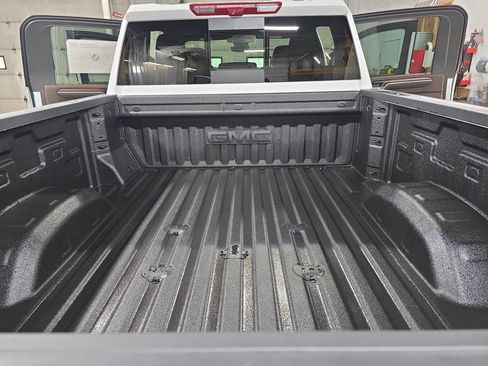 New 2026 GMC Sierra 3500 Denali AWD/4WD image 12