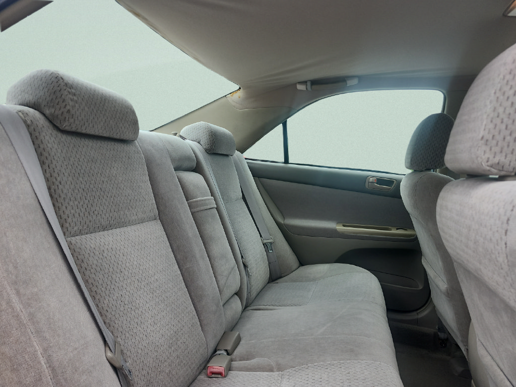 Used 2003 Toyota Camry LE FWD image 31