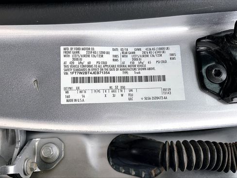 Used 2018 Ford F250 Lariat w/ Chrome Package AWD/4WD image 33