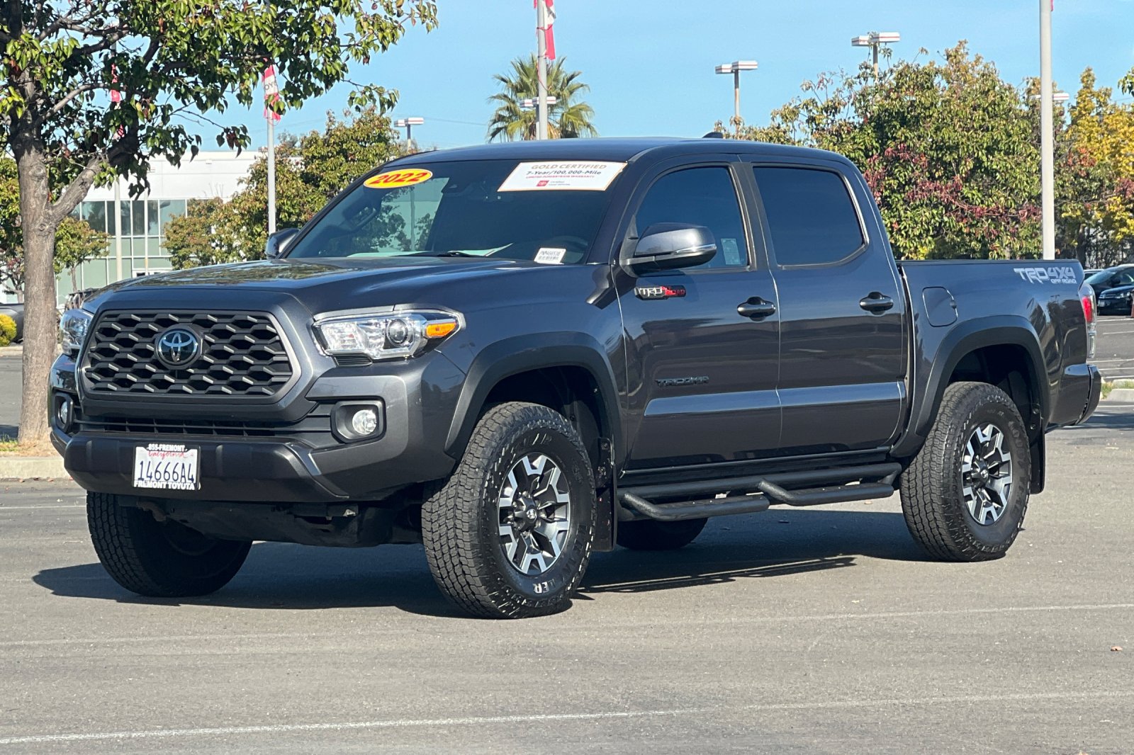 Certified 2022 Toyota Tacoma TRD Off-Road w/ Technology Package AWD/4WD image 8