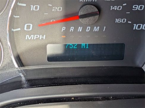 New 2025 Chevrolet Express 3500 w/ Power Convenience Package image 17