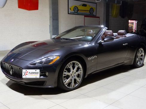 Used 2012 Maserati GranTurismo Convertible RWD image 3
