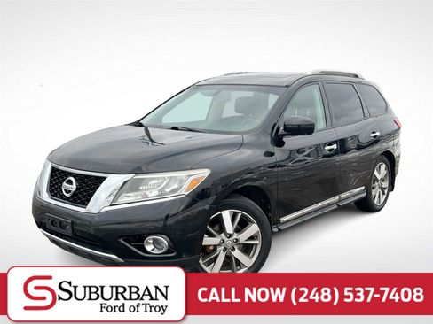 Used 2014 Nissan Pathfinder SL image 1
