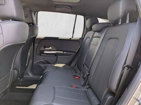 Certified 2023 Mercedes-Benz GLB 250 4MATIC image 20