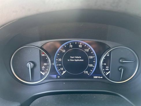 Used 2023 Buick Enclave Avenir w/ Avenir Technology Package AWD/4WD image 3