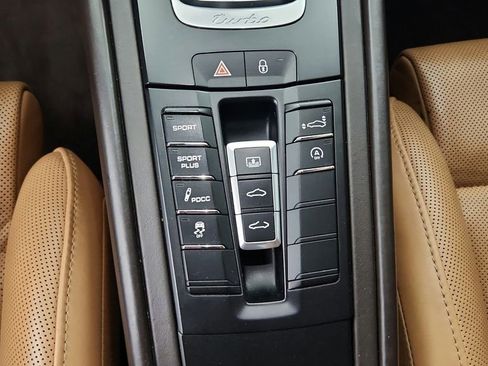 Used 2015 Porsche 911 Turbo S AWD/4WD image 42