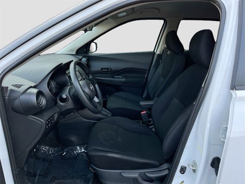 Certified 2023 Nissan Kicks S image 21