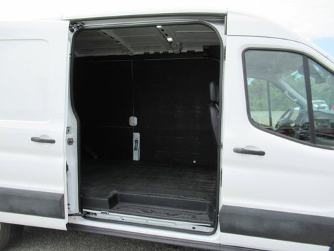Used 2024 Ford Transit 250 148 Medium Roof w/ Load Area Protection Package RWD image 17