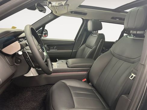 New 2026 Land Rover Range Rover Long Wheelbase SE image 9