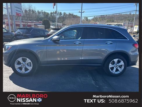 Used 2019 Mercedes-Benz GLC 300 4MATIC image 4