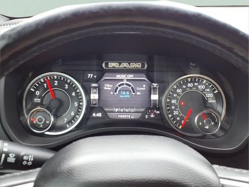Used 2019 RAM 1500 Big Horn AWD/4WD image 11