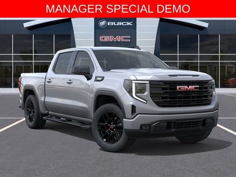 Used 2026 GMC Sierra 1500 Elevation AWD/4WD image 7