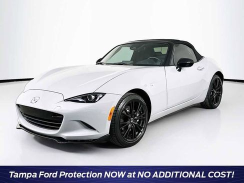 Used 2024 MAZDA MX-5 Miata Club image 1