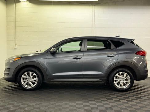 Used 2019 Hyundai Tucson SE image 3