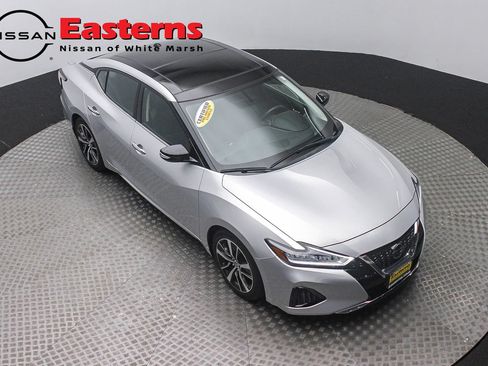 Used 2019 Nissan Maxima 3.5 SL w/ Floor Mat Group FWD image 3