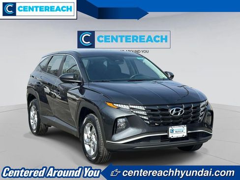 Used 2023 Hyundai Tucson SE AWD/4WD image 2