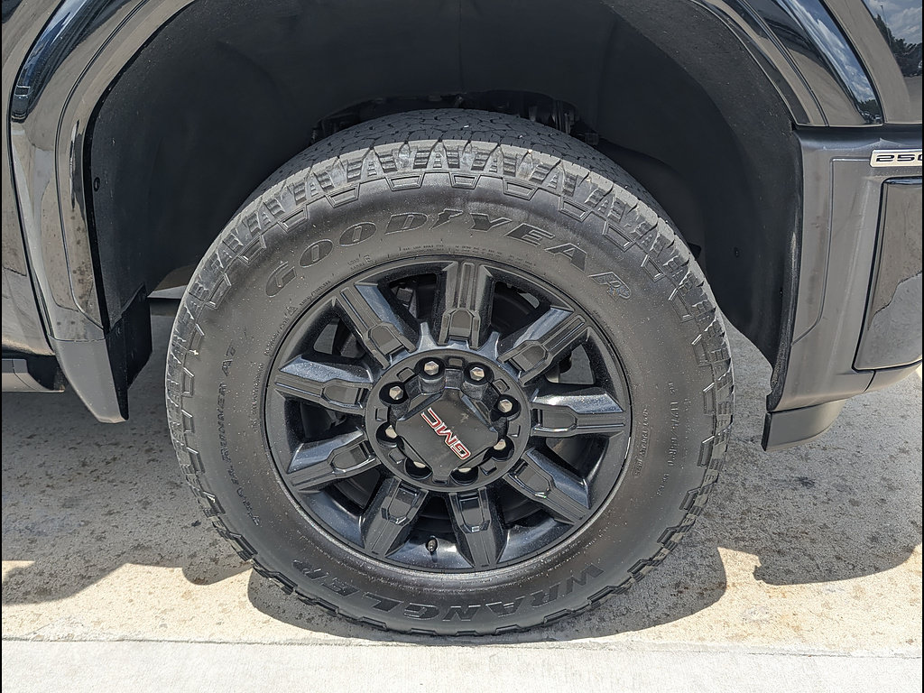 Certified 2024 GMC Sierra 2500 AT4 w/ AT4 Premium Plus Package AWD/4WD image 18