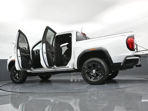 Used 2023 GMC Canyon Elevation w/ Convenience Package image 46