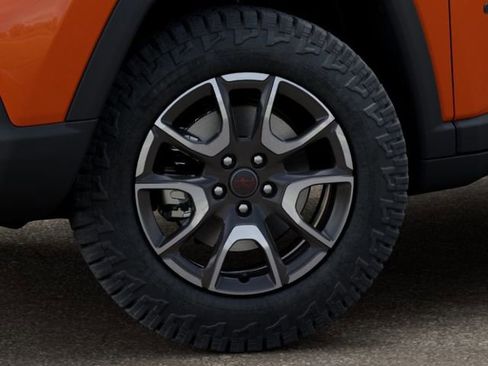 New 2026 Jeep Compass Trailhawk w/ Sun, Sound & Navigation Group AWD/4WD image 8