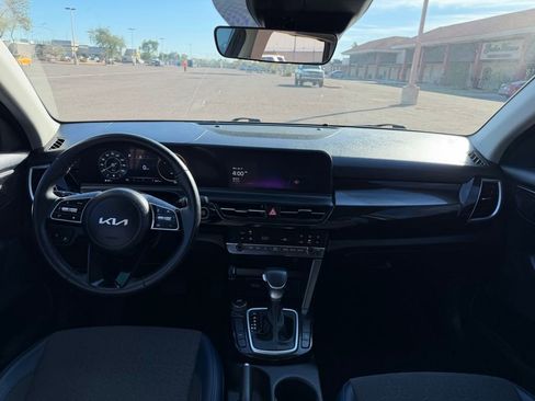Used 2024 Kia Seltos S image 25