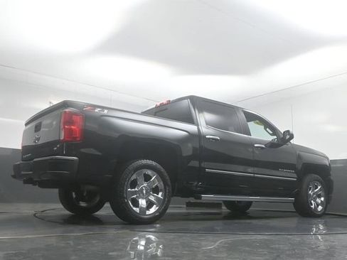 Used 2018 Chevrolet Silverado 1500 LTZ Z71 w/ LTZ Plus Package AWD/4WD image 31