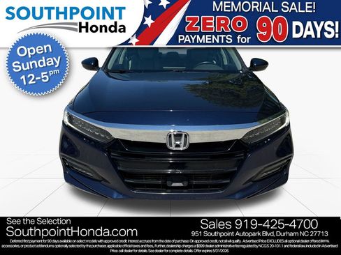 Used 2018 Honda Accord Touring image 2