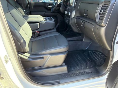 Certified 2025 GMC Sierra 1500 Pro w/ Pro Value Package image 13