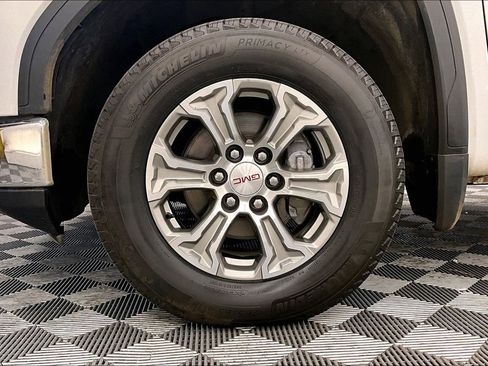 Used 2024 GMC Sierra 1500 SLT AWD/4WD image 8