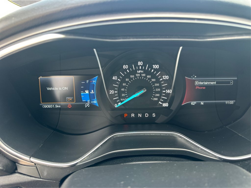 Used 2017 Ford Fusion SE w/ Fusion SE Technology Package FWD image 26