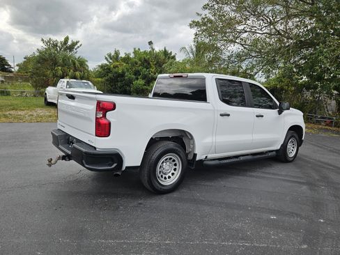 Used 2022 Chevrolet Silverado 1500 W/T w/ WT Convenience Package image 9