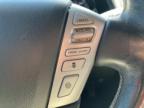 Used 2018 INFINITI QX80 4WD w/ Driver Assistance Package image 23