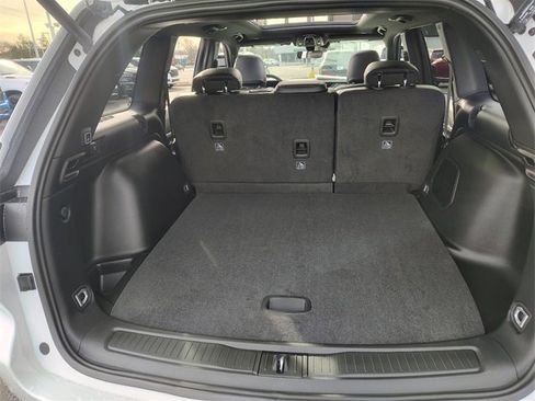 New 2026 Jeep Grand Cherokee Limited image 34