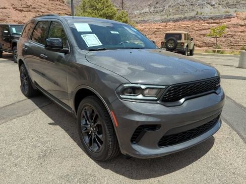 Certified 2026 Dodge Durango GT w/ Blacktop Package AWD/4WD image 3