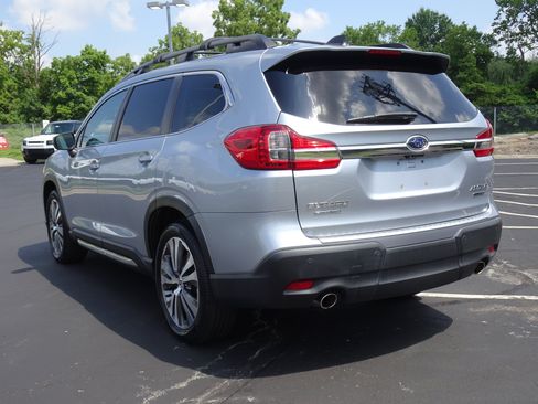 Used 2020 Subaru Ascent Limited w/ Technology Package AWD/4WD image 8