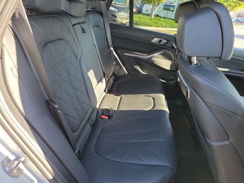 Used 2024 BMW X5 sDrive40i image 17