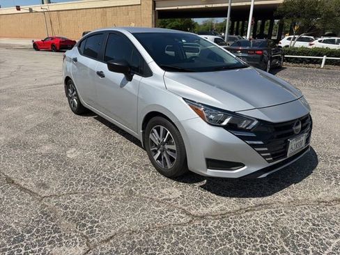 Used 2024 Nissan Versa S w/ S Plus Package image 1