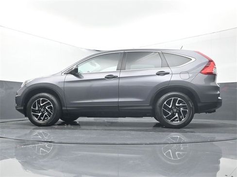Used 2016 Honda CR-V SE image 9