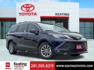 New 2026 Toyota Sienna XLE video 1