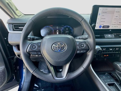 Used 2024 Toyota RAV4 Limited image 8