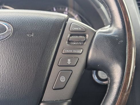 Used 2014 INFINITI QX80 4WD w/ Deluxe Touring Package image 17
