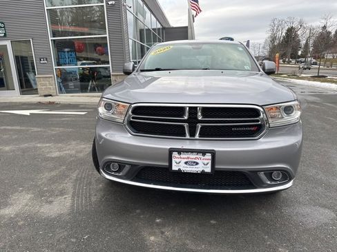 Used 2020 Dodge Durango SXT image 3