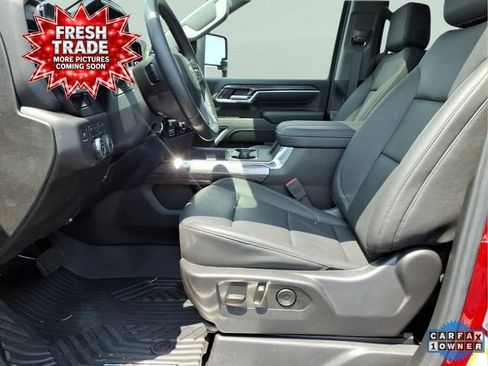 Used 2025 Chevrolet Silverado 2500 LTZ w/ LTZ Plus Package AWD/4WD image 18