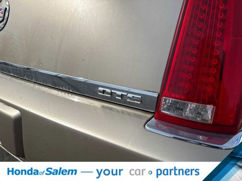 Used 2006 Cadillac DTS w/ Sun And Sound Package image 7