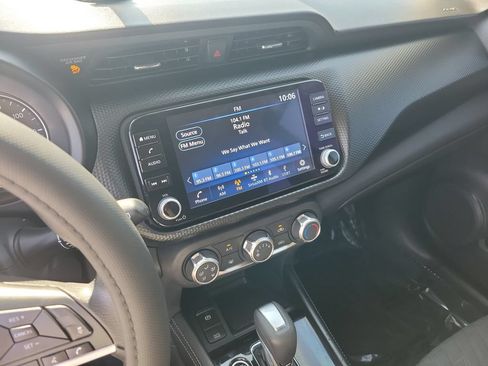 Certified 2024 Nissan Kicks SV FWD image 23